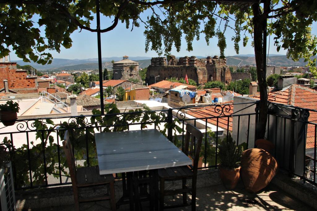 Odyssey Guest House Bergama Bagian luar foto